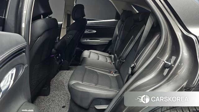 Genesis GV70 2024 Серый из Кореи, фото 3