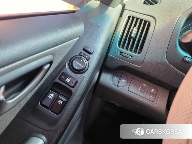 Hyundai The New Grand Starex 2019 Серебряный из Кореи, фото 3