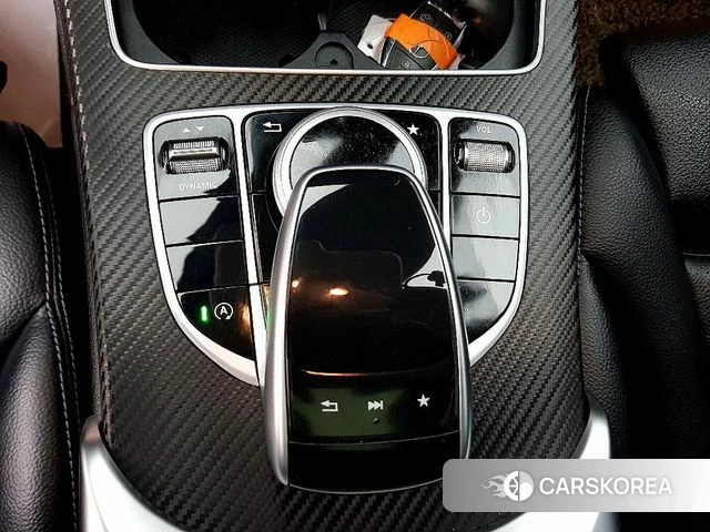 Mercedes-Benz C-Class W205 2018 Серебряный из Кореи, фото 3
