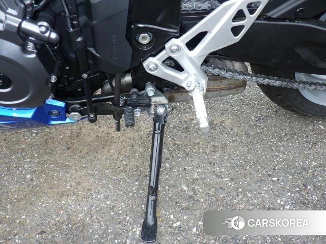 Suzuki GSX-8R 2026 из Японии