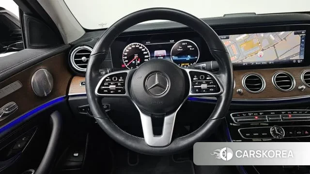 Mercedes-Benz E-Class W213 2018 Черный из Кореи, фото 3