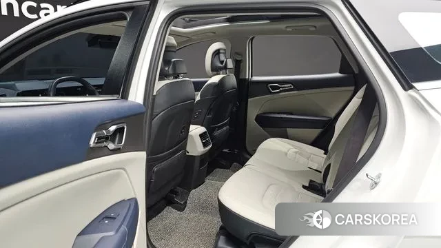 Kia The New Sportage 5th Generation 2024 Белый из Кореи, фото 3