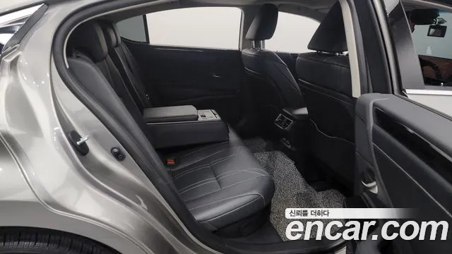 Lexus ES300h 7th generation id 2684139 из Кореи 3