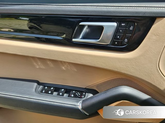 Porsche Cayenne (PO536) 2020 Синий из Кореи, фото 3