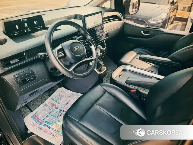 Hyundai Staria 2023 Серый из Кореи, фото 3