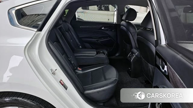 Kia K7 Premier Hybrid 2020 Белый из Кореи, фото 3