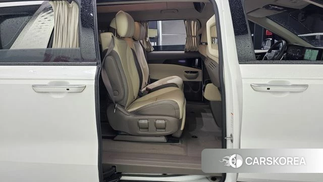 Kia Carnival 4th generation 2022 Белый из Кореи, фото 3