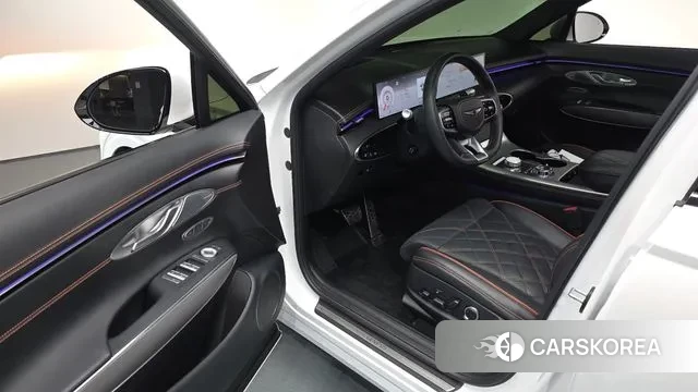 Genesis GV70 2024 Белый из Кореи, фото 3