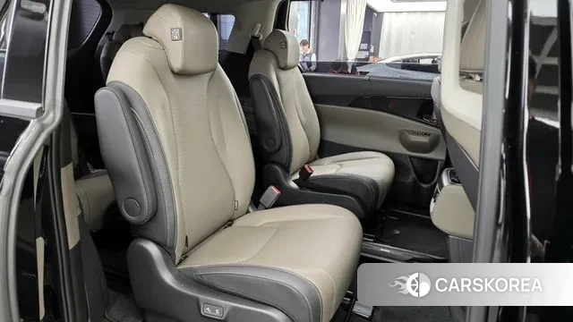 Kia The New Carnival 4th Generation 2024 Черный из Кореи, фото 3