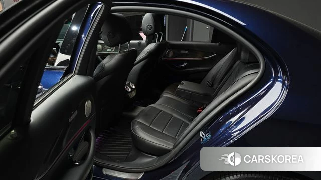 Mercedes-Benz E-Class W213 2018 Синий из Кореи, фото 3