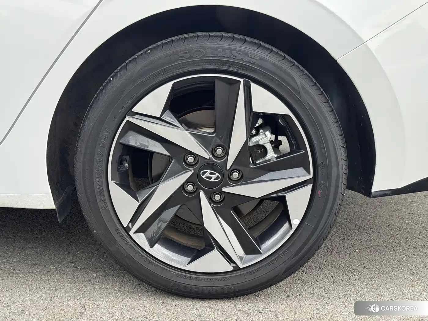 Hyundai Elantra 2022 Белый из Китая, фото 3