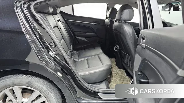 Hyundai Avante AD 2018 Черный из Кореи, фото 3