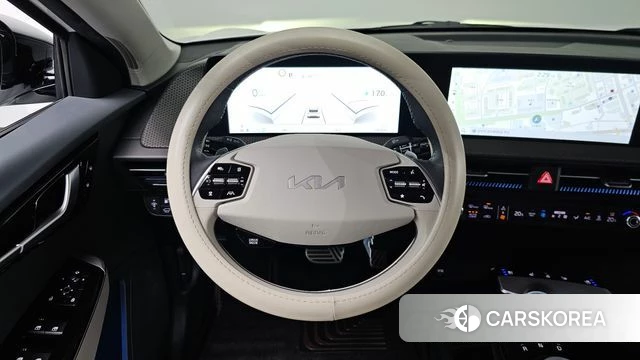 Kia EV6 2022 Белый из Кореи, фото 3