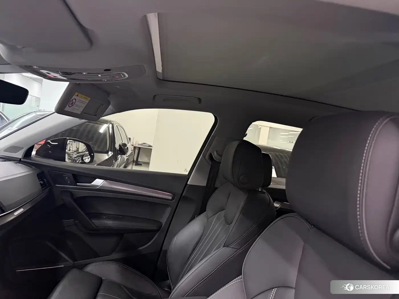 Audi Q5L 2023 Черный из Китая, фото 3