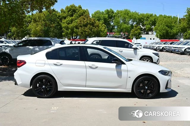 BMW 1 series 2023 Белый из Китая, фото 3