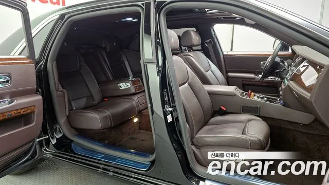 Rolls-Royce Ghost 2020 Черный из Кореи, фото 3