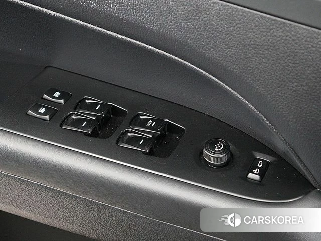 Ssangyong The New Rexton Sports Cannes 2024 Серый из Кореи, фото 3