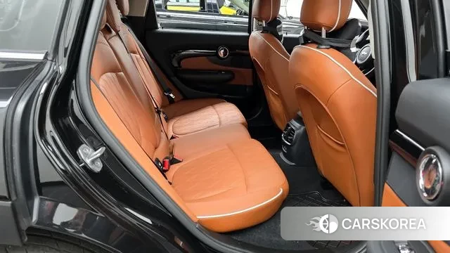 Mini Cooper S Clubman 2022 Черный из Кореи, фото 3