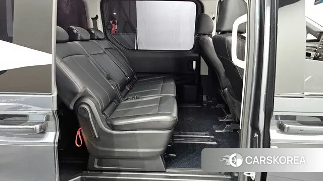 Hyundai Staria 2022 Серый из Кореи, фото 3