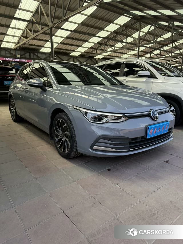 Volkswagen Golf 2022 Темно-серый из Китая, фото 3