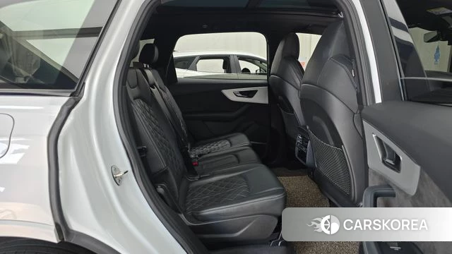 Audi Q7 (4M) 2021 Белый из Кореи, фото 3