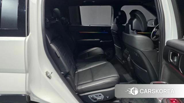 Hyundai Santa Fe (MX5) 2023 Белый из Кореи, фото 3