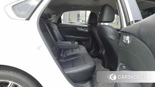 Kia Come New K3 2019 Белый из Кореи, фото 3