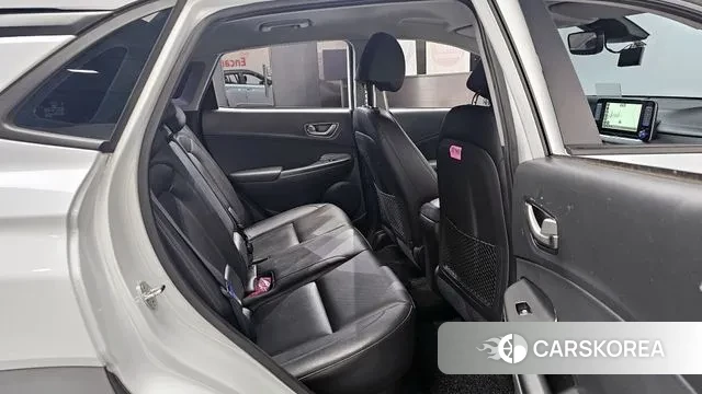 Hyundai Kona Electric 2018 Белый двухцветный из Кореи, фото 3