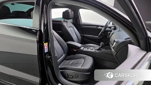 Audi New A3 2020 Черный из Кореи, фото 3