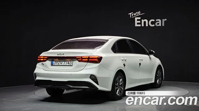 Kia The New K3 2nd generation 2021 Белый из Кореи, фото 3