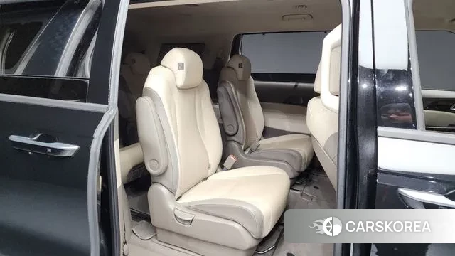 Kia Carnival 4th generation 2021 Черный из Кореи, фото 3