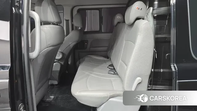 Hyundai The New Grand Starex 2018 Черный из Кореи, фото 3