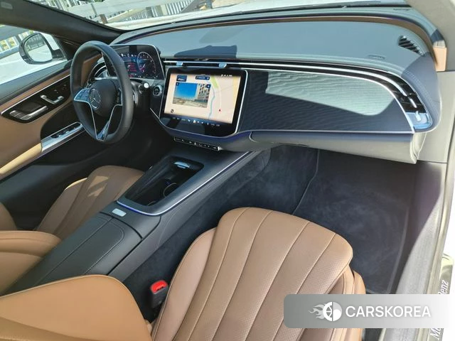 Mercedes-Benz E-Class W214 2025 Белый из Кореи, фото 3