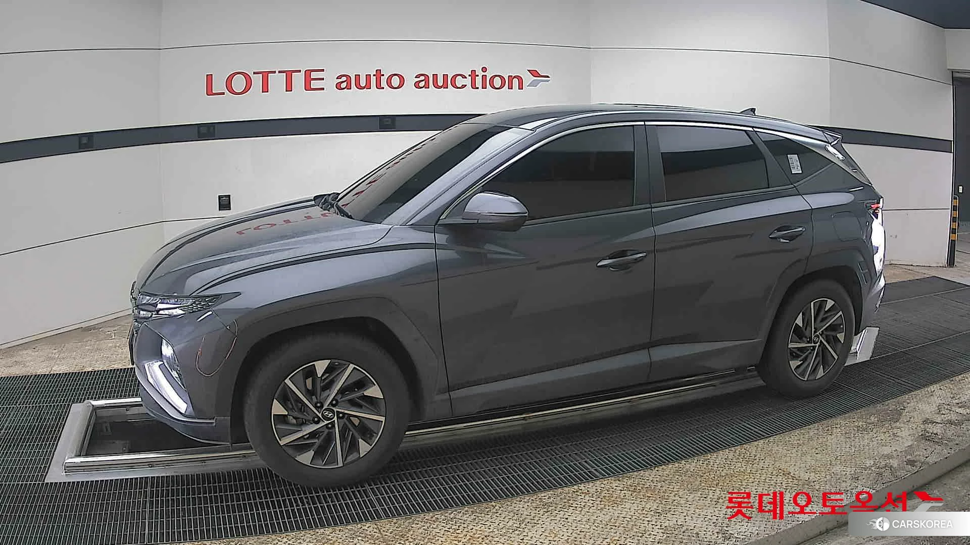 Hyundai Tucson 2023 Titan Grey из Кореи, фото 3