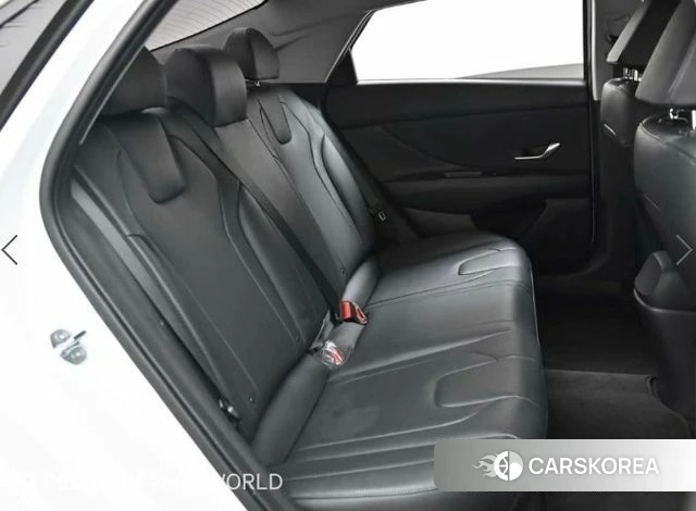 Hyundai Avante (CN7) 2023 Белый из Кореи, фото 3