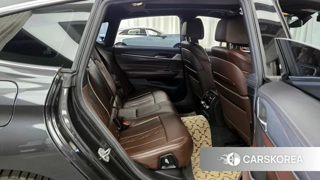 BMW 6 Series GT (G32) 2021 Серый из Кореи, фото 3