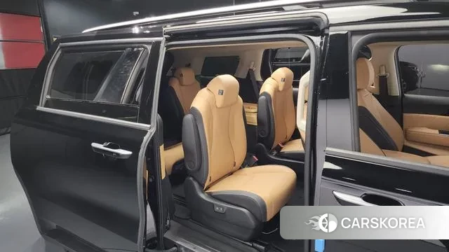 Kia Carnival 4th generation 2022 Черный из Кореи, фото 3