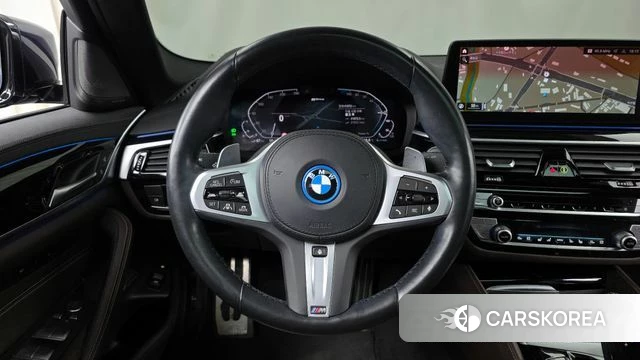 BMW 5 Series (G30) 2022 Черный из Кореи, фото 3
