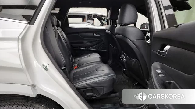 Hyundai The New Santa Fe 2022 Белый из Кореи, фото 3