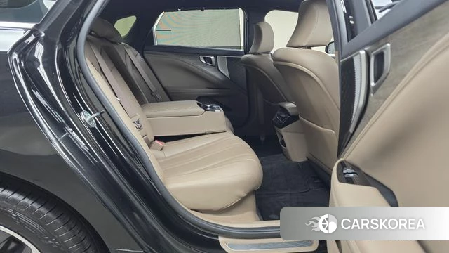 Kia K8 Hybrid 2022 Черный из Кореи, фото 3