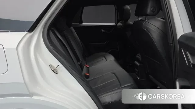 Audi Q2 2023 Белый из Кореи, фото 3