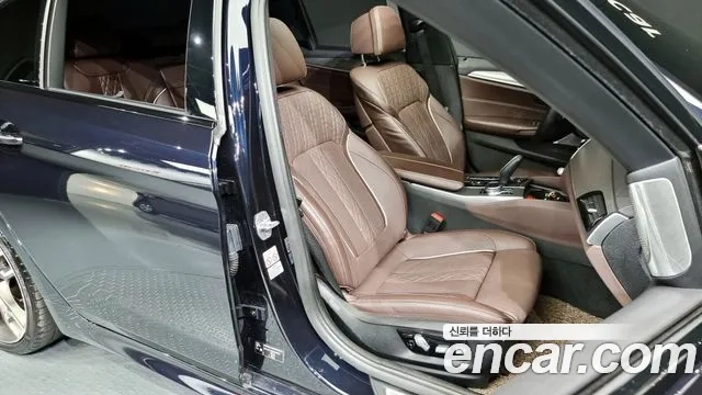 BMW 5 Series (G30) 2019 Синий из Кореи, фото 3