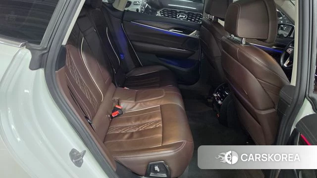 BMW 6 Series GT (G32) 2022 Белый из Кореи, фото 3