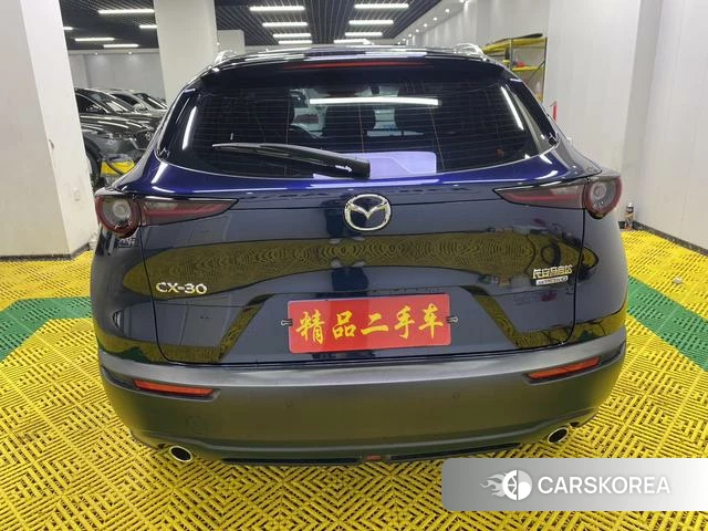 Mazda CX-30 2022 Синий из Китая, фото 3