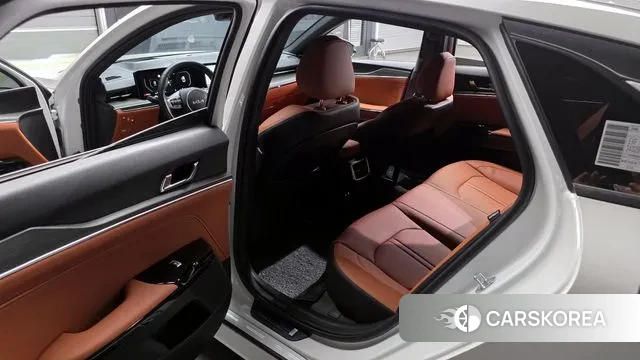 Kia The New K5 3rd generation 2025 Белый из Кореи, фото 3