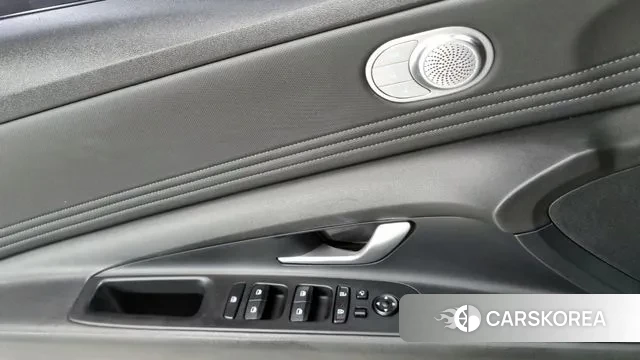 Hyundai Avante Hybrid (CN7) 2022 Серый из Кореи, фото 3