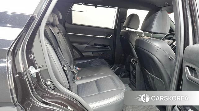 Ssangyong Torres 2023 Черный из Кореи, фото 3