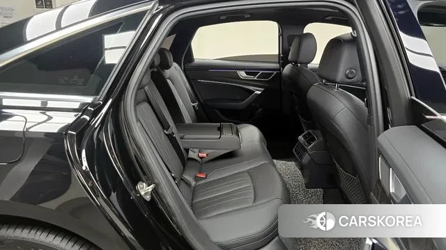 Audi A6 (C8) 2021 Черный из Кореи, фото 3