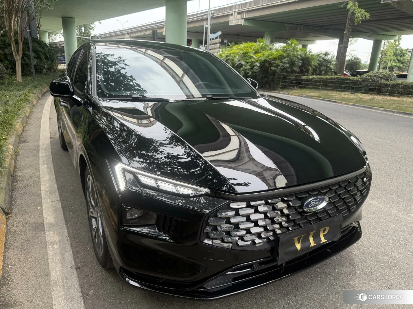 Ford Mondeo 2022 Черный из Китая, фото 3