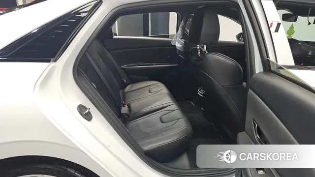 Hyundai The New Avante (CN7) 2025 Белый из Кореи, фото 3